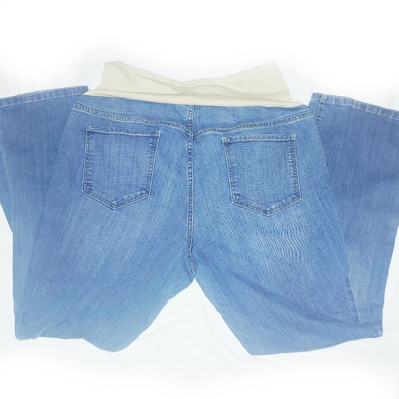 Old Navy Maternity stretch band waist jeans - Picture 2 of 4